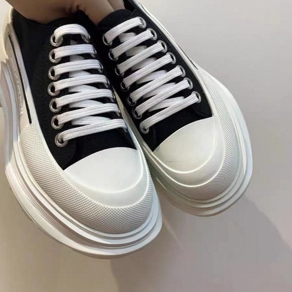 alexander Mcqueen Sports casual shoes for women